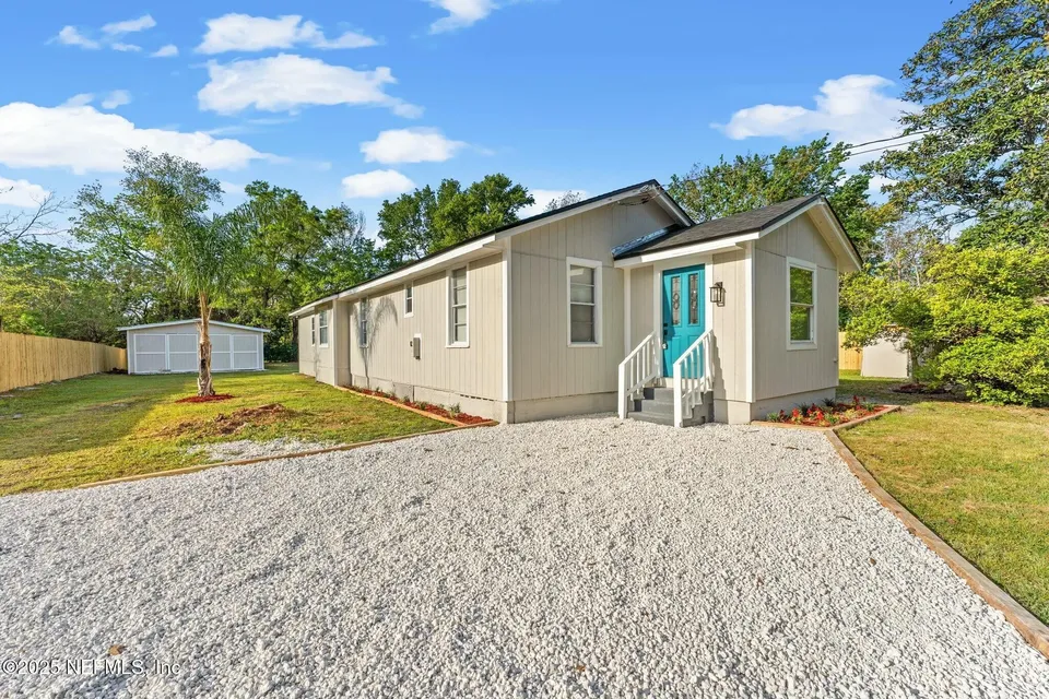 4348 Collins Rd 4348 Collins Rd